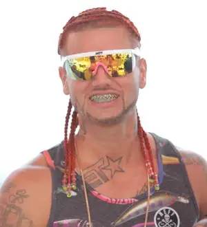 Riff Raff offers prom dates for,000