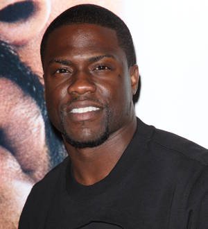 Kevin Hart threatens to strip naked if he is named MVP at basketball game again