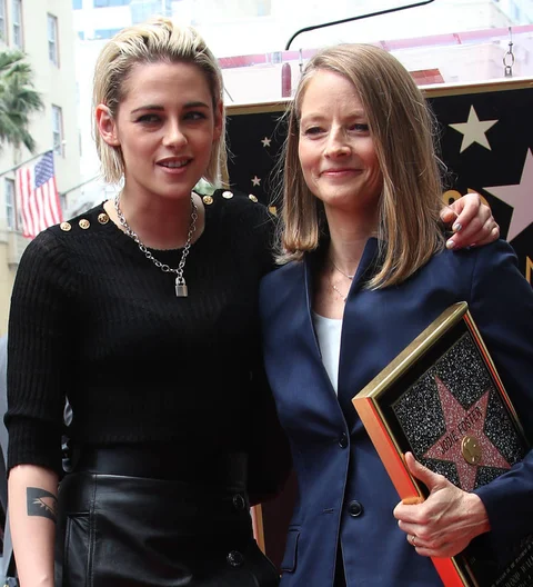 Kristen Stewart praises 'baller' Jodie Foster at Walk of Fame ceremony