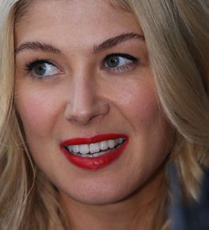 Rosamund Pike eyeing Oscars overhaul