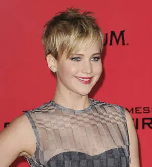 Jennifer Lawrence skips Los Angeles premiere afterparty due to illness