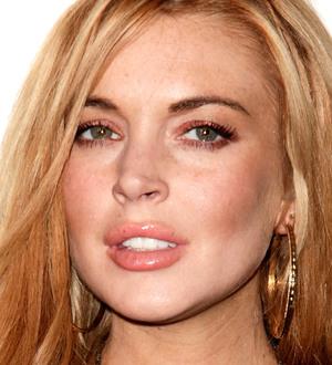 Lindsay Lohan in talks for scary movie role