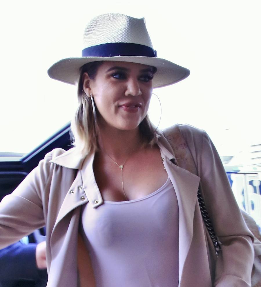 Khloe Kardashian divorce back on, should be official by Christmas