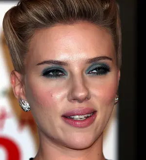 Scarlett Johansson is a snake expert