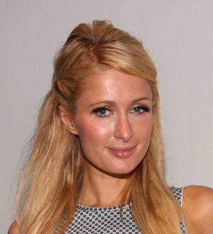 Paris Hilton surprises Indian orphans with toys