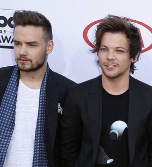 One Direction thank Zayn Malik at Billboard Music Awards