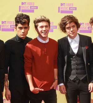 One Direction acknowledge The Clash single similarities