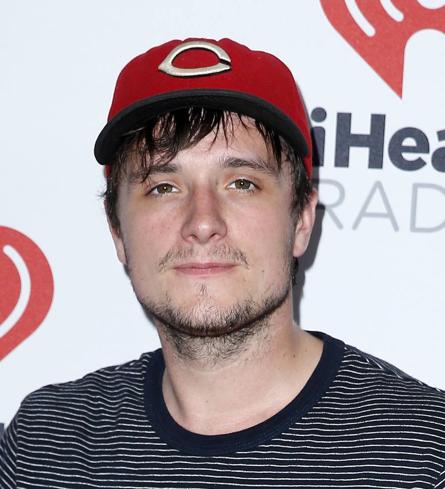 Josh Hutcherson planning DJ-ing career
