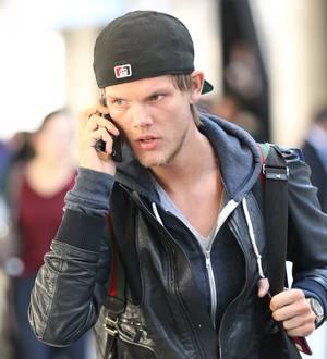 Avicii postpones Independence Day show