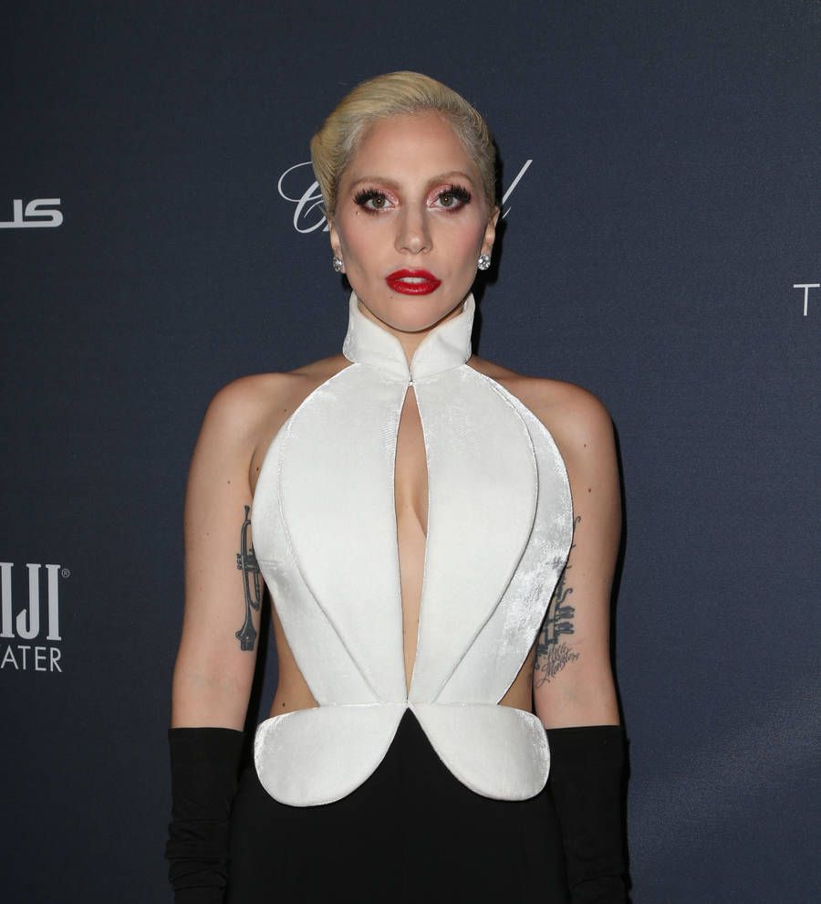 Lady Gaga sparks Glastonbury performance rumors