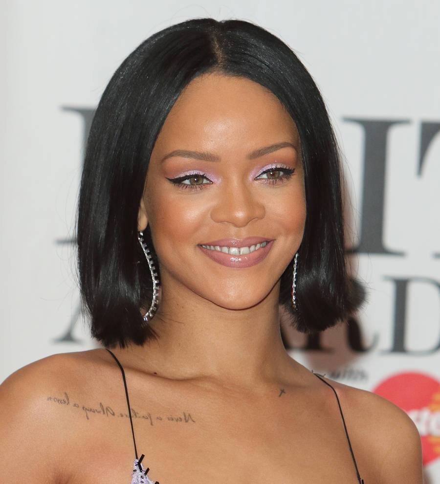 Rihanna two weeks away from tying the Beatles' chart record