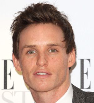 Eddie Redmayne goes public with new girlfriend at Wimbledon