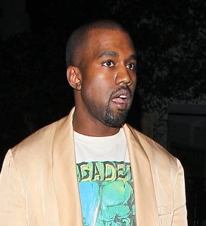 Kanye West stuns Rihanna fans with brief hits set