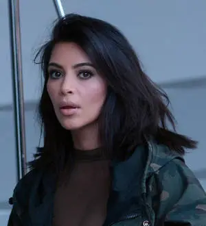 Kim Kardashian involved in car crash
