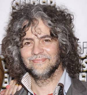 Wayne Coyne praises Miley Cyrus for Beatles covers