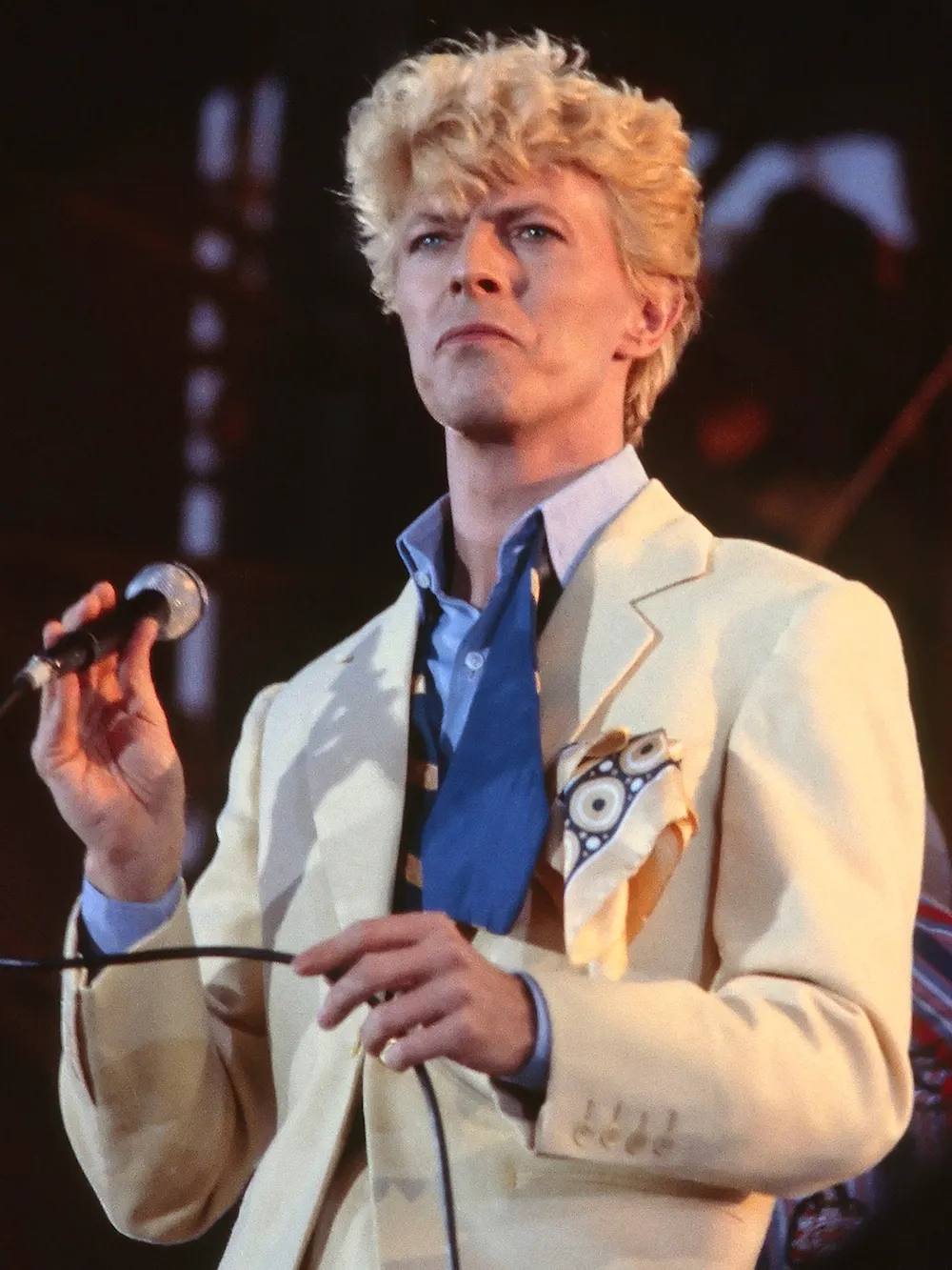 SUNDAY MUSIC VIDS: David Bowie