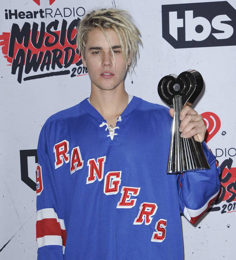 Justin Bieber enrages Prince fans with Instagram comment