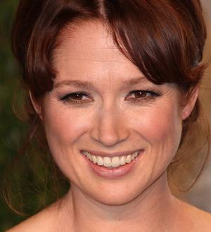 Bride-to-be Ellie Kemper treated to stripper on TV