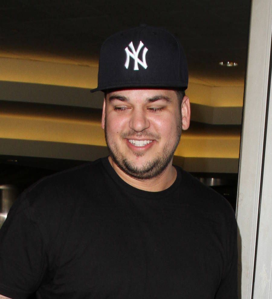 Rob Kardashian hands Blac Chyna the keys to new supercar