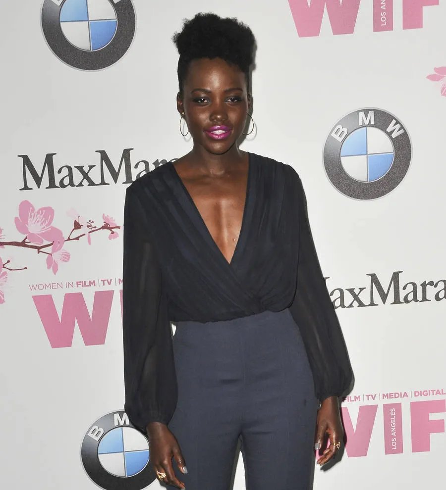 2018 Pirelli calendar features all-black models