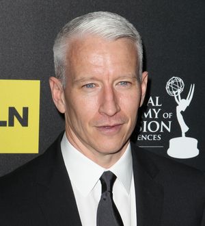 Anderson Cooper thanks fans after 'coming out'