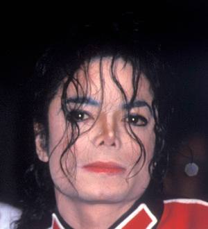 Michael Jackson Fans Charged to Leave Cemetery Flowers