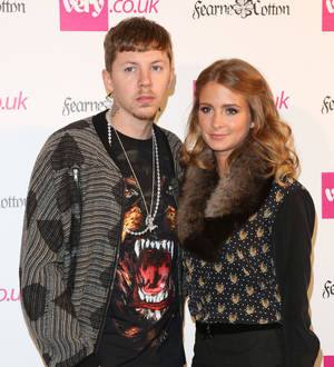 Professor Green proposes to girlfriend in France