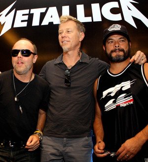 Metallica wants fan's killer brought to justice