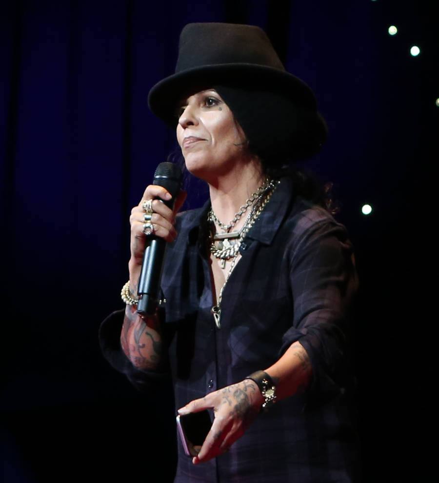 Linda Perry apologizes for Lady Gaga attack