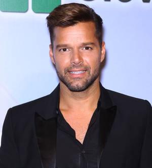 Ricky Martin offers to play for free if Mexico beats Brazil