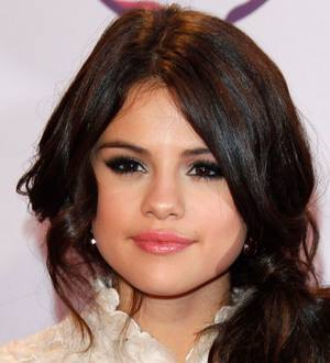 Selena Gomez invests in new mobile app