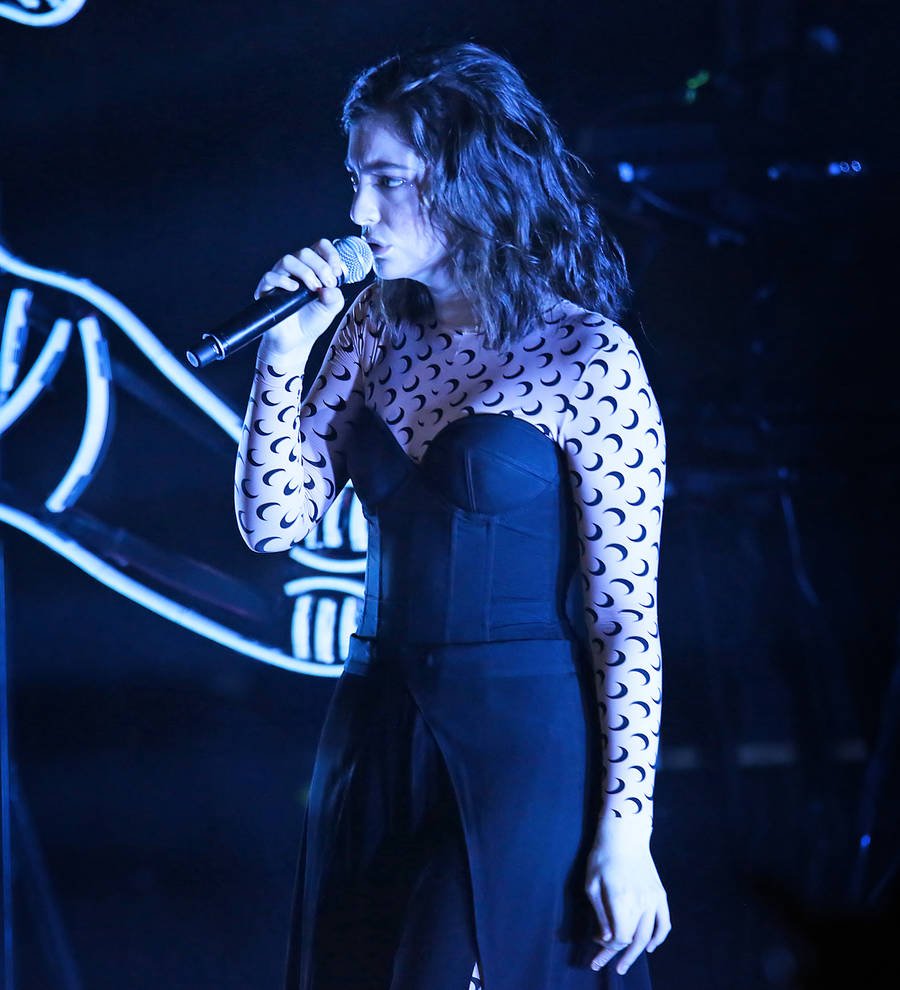Lorde facing calls to pull out of Israel gig