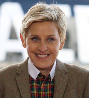 Ellen DeGeneres' all-star selfie shuts down Twitter