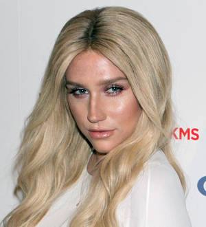 Kesha backs campaign against animal-tested cosmetics