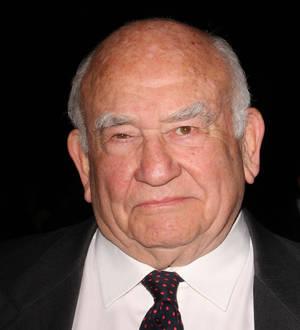 Ed Asner files for divorce