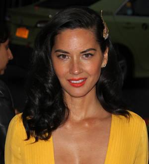 Olivia Munn linked to sportsman Aaron Rodgers