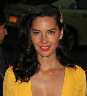 Olivia Munn linked to sportsman Aaron Rodgers