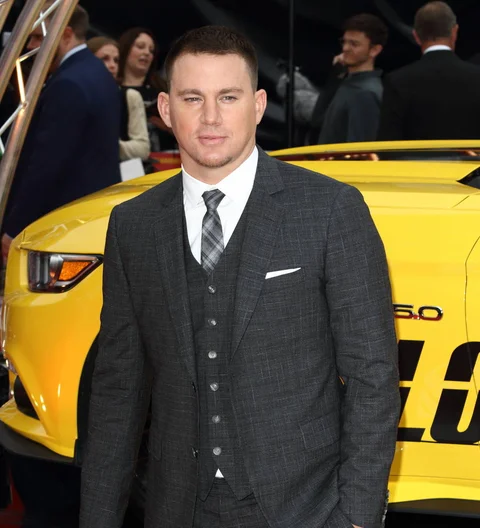 Channing Tatum dresses as Frozen princess to honor Halle Berry's TV dare