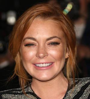 Lindsay Lohan forgets her lines during West End debut