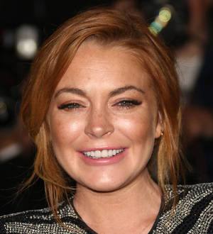 Lindsay Lohan forgets her lines during West End debut