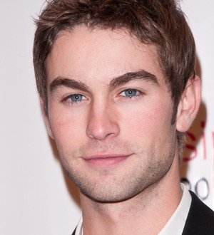 Chace Crawford hurt in fall