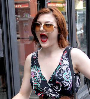 Frances Bean Cobain mourning dog's death