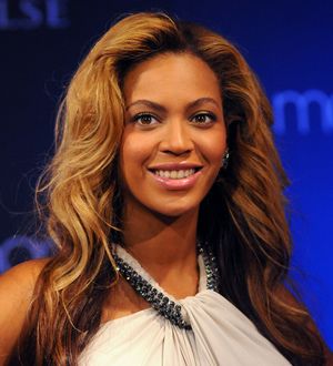 Beyonce confirms 2013 Super Bowl show