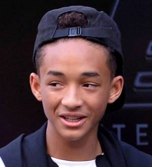 Jaden Smith freaked out by bug