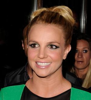 Britney Spears offers up parenting advice to expectant Beyonce