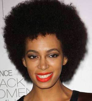 Solange Knowles and Lianne La Havas honoured at Essence event