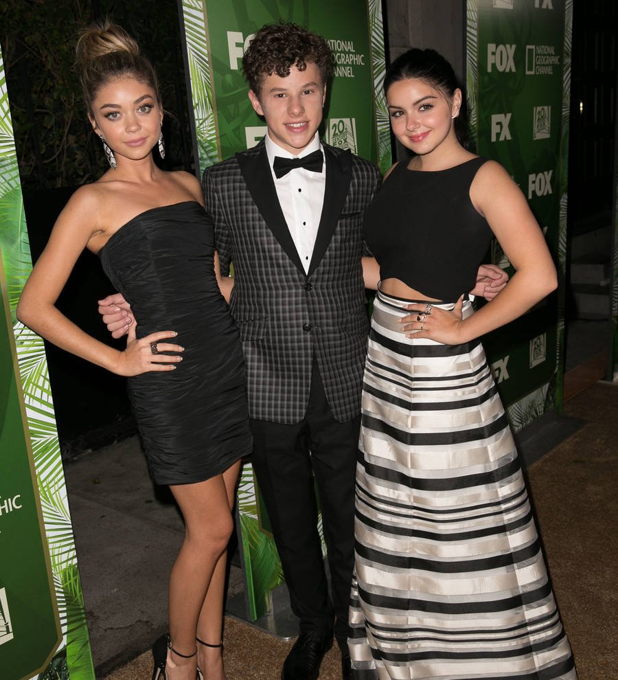 Sarah Hyland and Ariel Winter receive pay rises in new Modern Family contracts