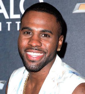 Jason Derulo to perform magic tricks on tour