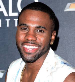 Jason Derulo to perform magic tricks on tour