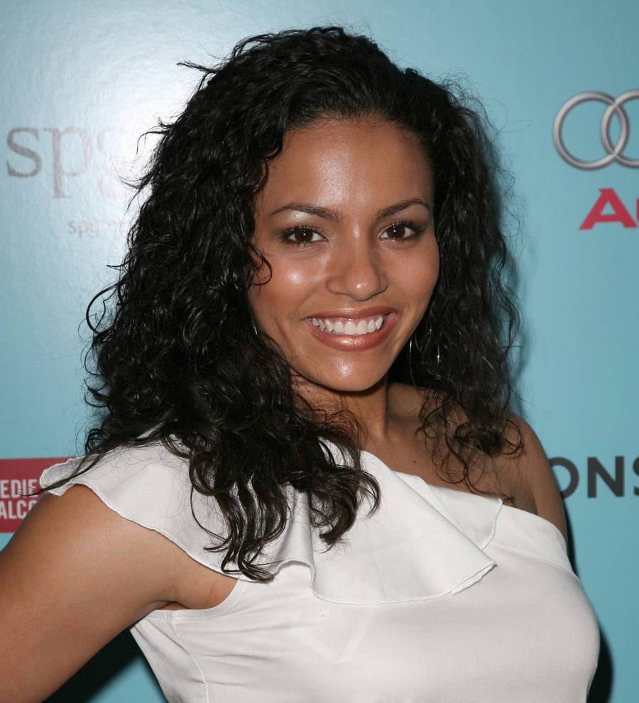 April Hernandez-Castillo welcomes baby girl